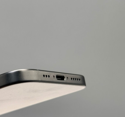 iPhone 16 256GB Black 100%